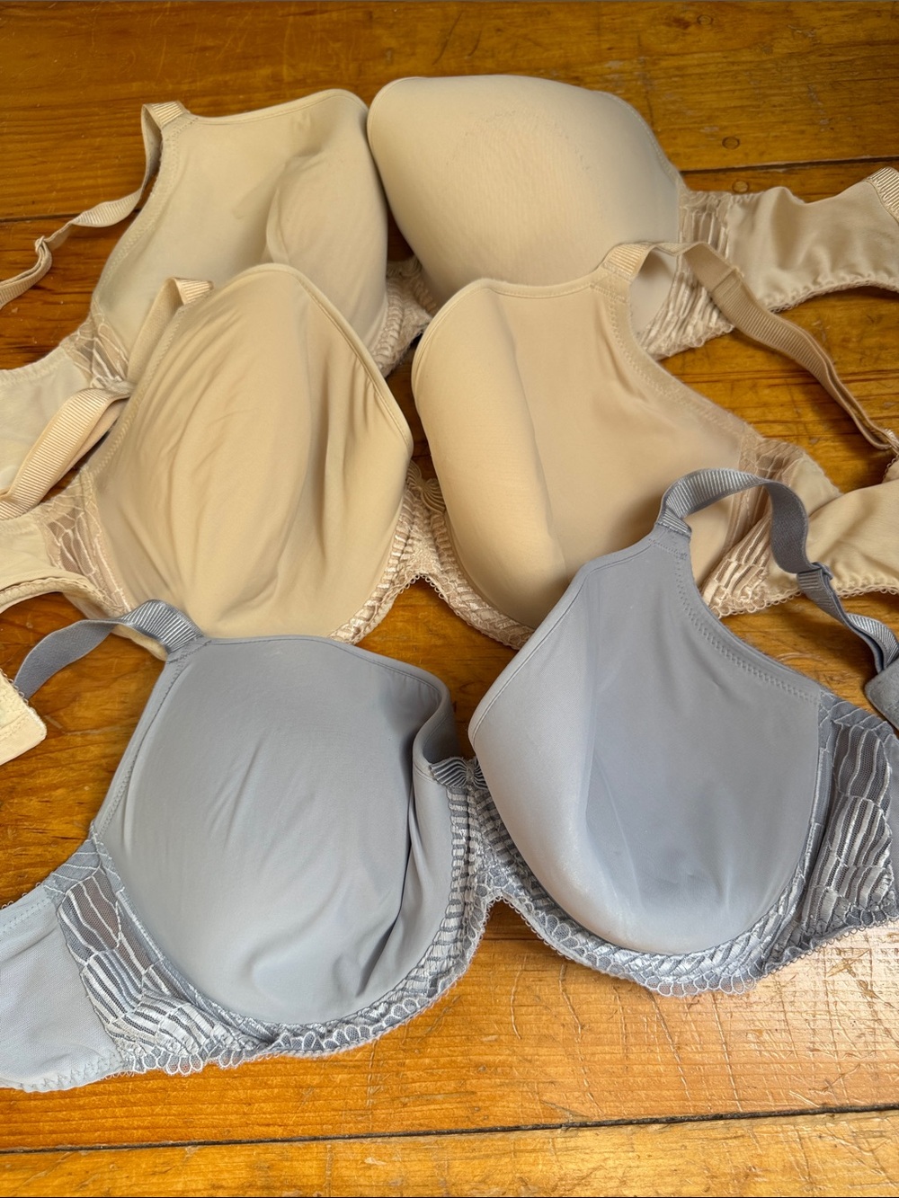 Lot of Three Wacoal Nude and Light Gray Smooth Push-Up Bras sz 34H & 34G